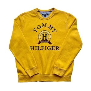 Tommy Hilfiger Men’s long sleeve crew neck yellow pullover sweatshirt Size Large